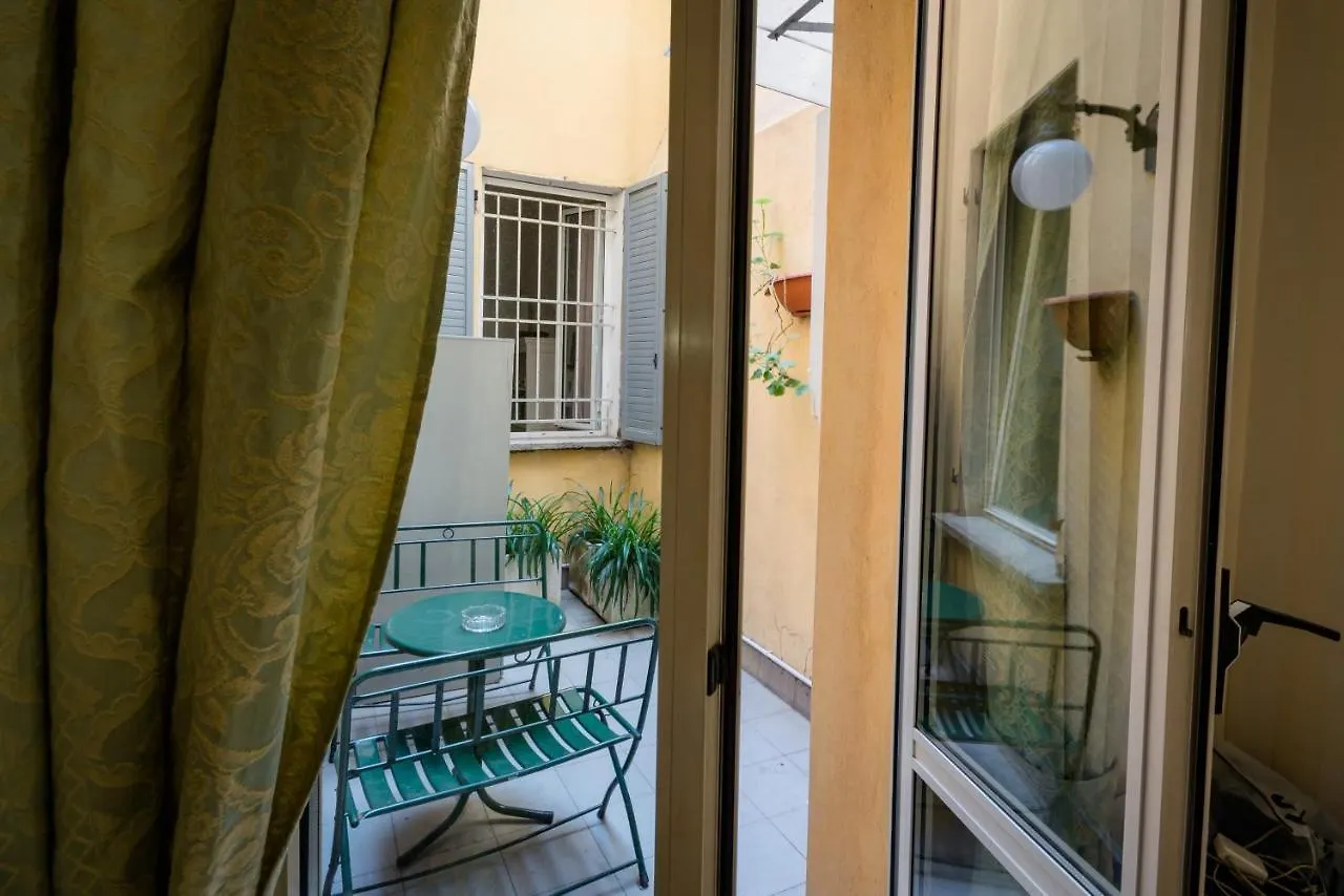Maison d'hôtes Residenza Due Torri Check In Presso Hotel Centrale Vicolo Cattani 7 Bologne