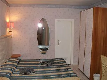 Residenza Due Torri Check In Presso Hotel Centrale Vicolo Cattani 7 Bologne Maison d'hôtes